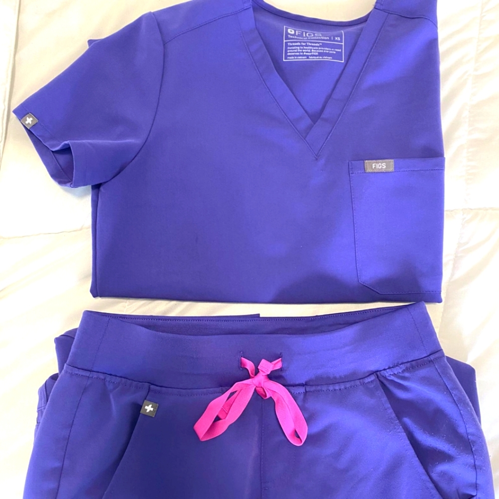 FIGS SCRUBS